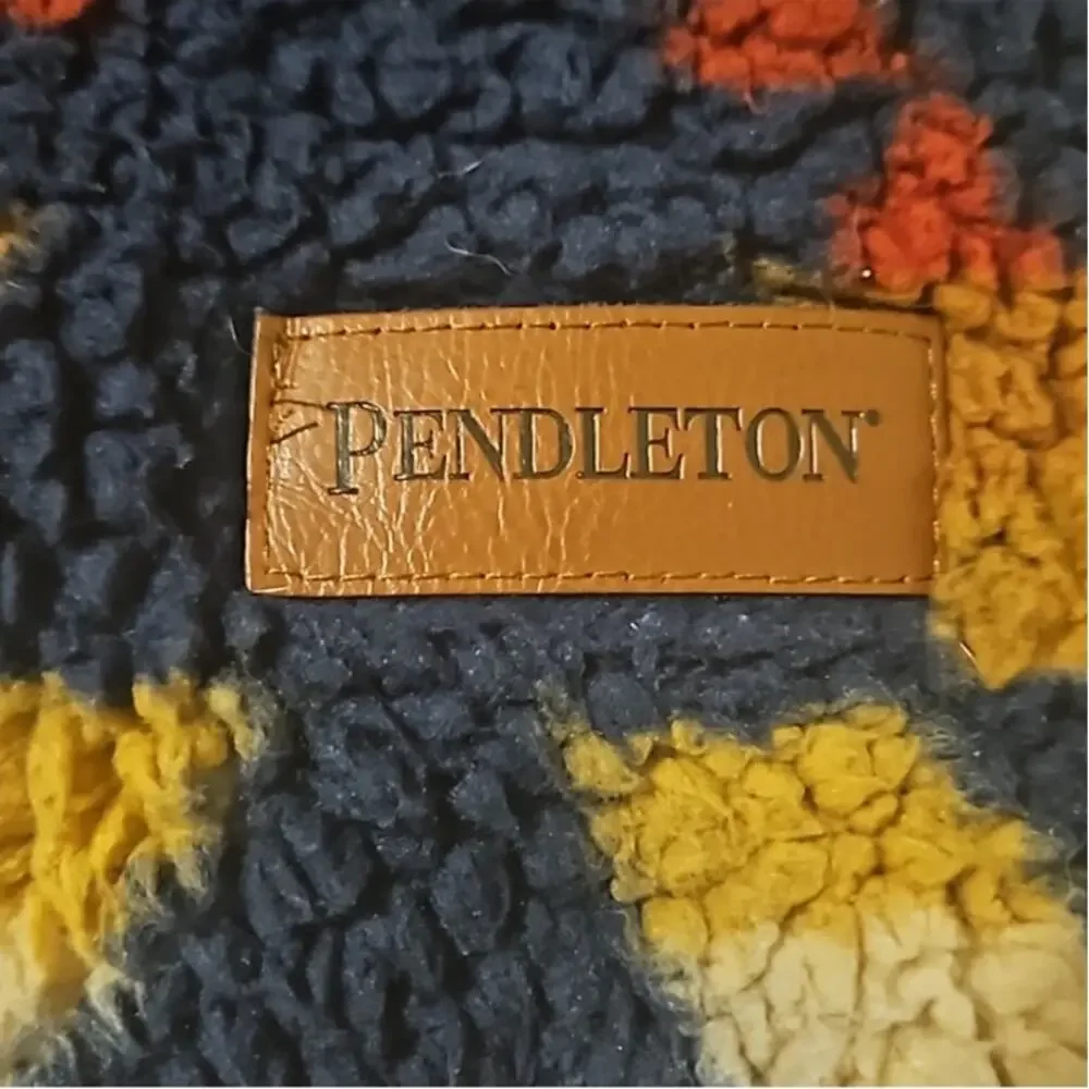 Pendleton Sherpa Fleece Blanket Legend Lake Dark Blue Cozy King Size